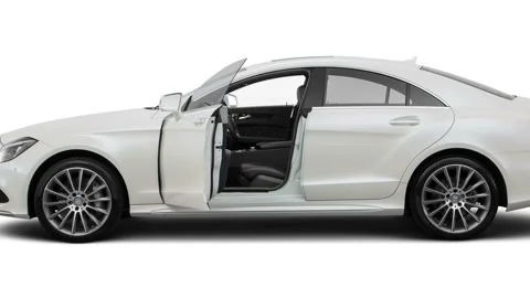 Car in studio designo Diamond White Metallic 2016 Mercedes-Benz CLS-Class CLS550 Video stock 159855656