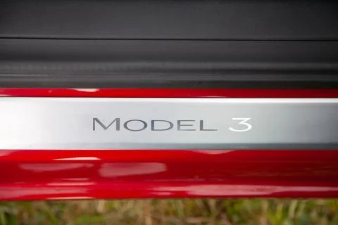 Car threshold Tesla Model 3 Foto stock