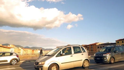 Car traffic Stockbeeldmateriaal 102056498