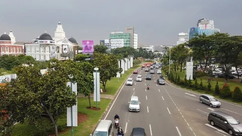 Car traffic Stock Footage 106333590