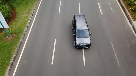 Car traffic Stock Footage 106333695