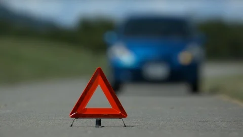 Car trouble accident right handle Stock Footage 89013178
