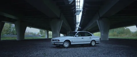 The car is under the bridge Video stock 169548763