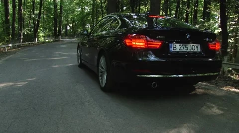 Car using launch control Video stock 46123967