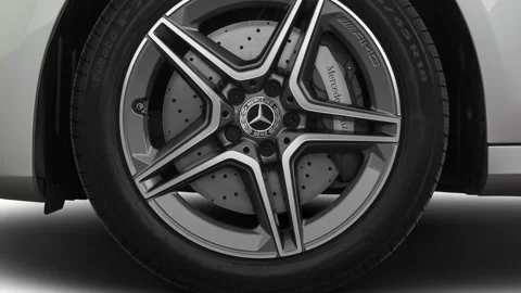Car wheel side view Cirrus Silver 2021 Mercedes-Benz E-Class E450 4MATIC Stock Footage 159593209