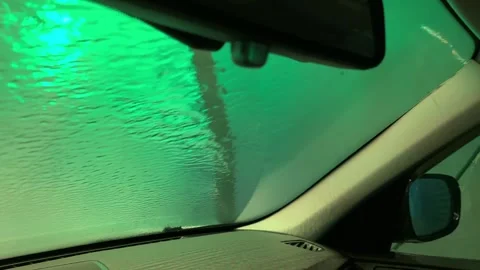 A car window is covered in water Vidéo 273705501