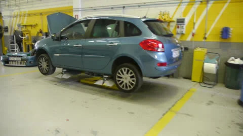 Car workshop Stock-Footage 23857434