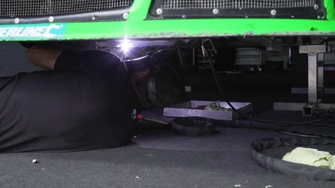 Car Workshop  Vídeos de archivo 84795932