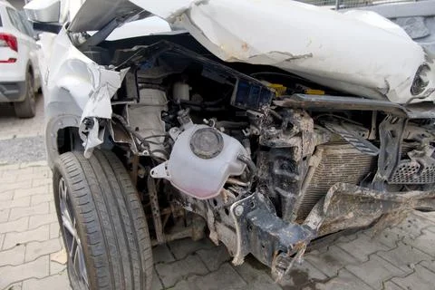 Car Wreck Damage Photos