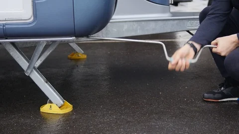 Caravan drop down stabilizing legs closing no audio 動画素材 119232607