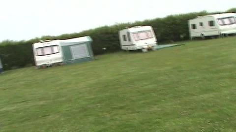 Caravan tilted pan Video stock 398111