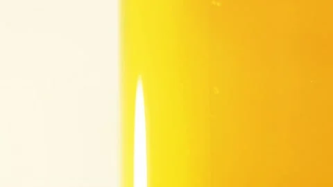 Carbonated liquid in a glass 스톡 동영상 143514616