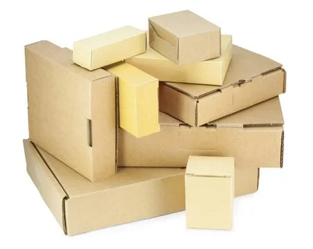 Cardboard boxes kit isolated Simple closed cardboard boxes kit for industr... Stockfoto's
