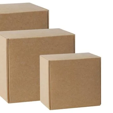 Cardboard boxes of various sizes are arranged in a row diagonally. Isolated o 写真素材