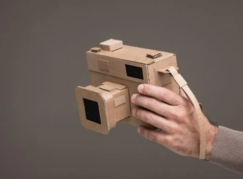 Cardboard camera Stock-Fotos