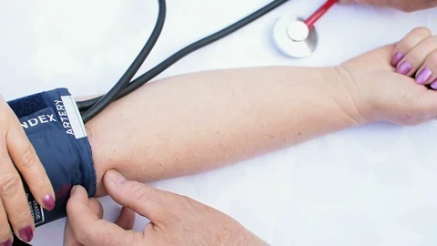 Cardiac Pressure Video stock 104930585