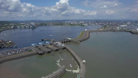 Cardiff Bay Reveal. Stock Footage 210545567