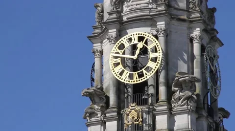Cardiff City Hall clock tower 動画素材 41446537