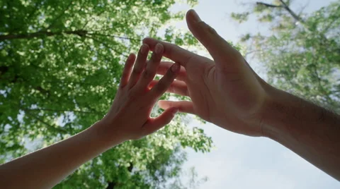 Caressing and holding hands under the sun Видео 64777290