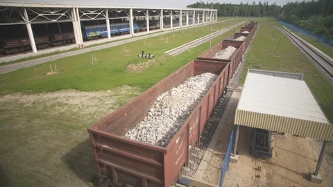 Cargo delivery by train to the big hangar, business Stock Footage 115052551
