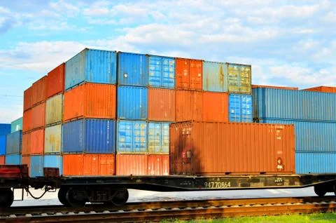 Cargo dock terminal with sea containers. logistic warehouse port of shipping Foto stock