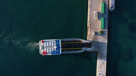 Cargo ferry on Spetses island in Greece Video stock 130553457