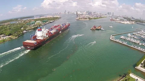 Cargo ship aerial view Video stock 39958769