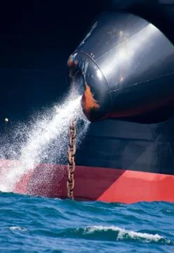 Cargo ship anchor Foto stock