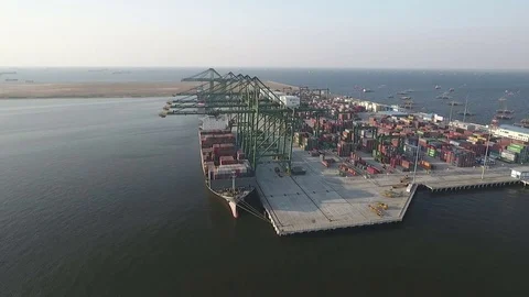 Cargo Ship and Containers Terminal 스톡 동영상 79787044