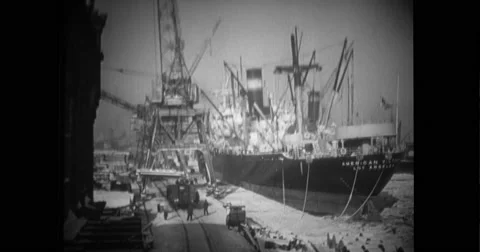Cargo ship and crane at dock Stock Footage 43495640