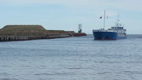 Cargo ship coming in to port Stock-Footage 235666876
