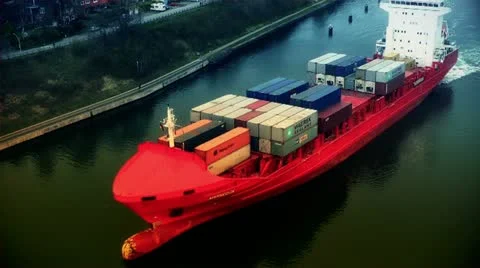 Cargo ship filled with containers passing 스톡 동영상 20486736