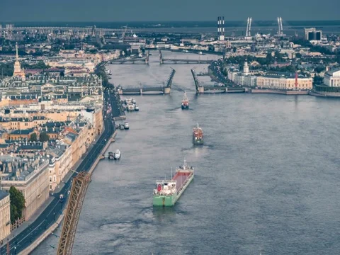 Cargo ship floats on the river Video stock 80205170
