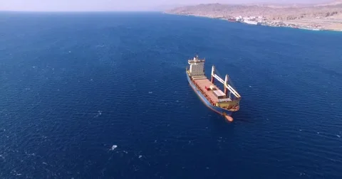 Cargo ship Vídeos de archivo 69055137