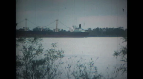 Cargo ship in the mississippi river Stock Footage 37595442