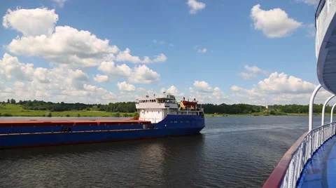 Cargo ship moves through the Volga river Stock Footage 67089954