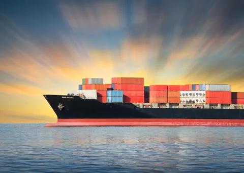 Cargo ship 库存照片