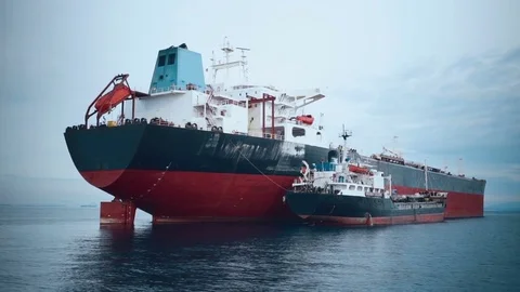 Cargo ship refueling at sea Video stock 71054723