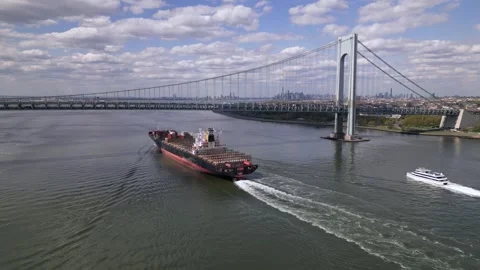 Cargo ship sailing on Hudson River. arriving to New York Stock-Footage 241943739