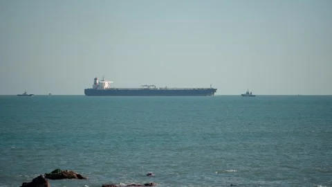 Cargo ship sailing at sea Video stock 272213804