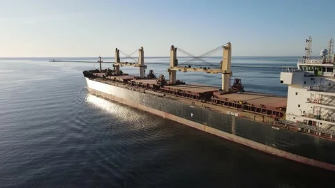 Cargo ship on the sunset 動画素材 159277803