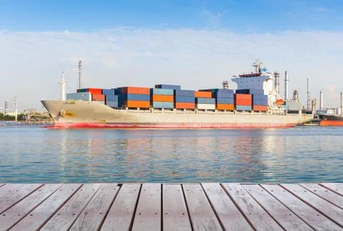 Cargo ship transportation 库存照片
