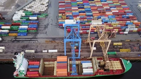 Cargo ship unloading containers 2 Stock Footage 83308162