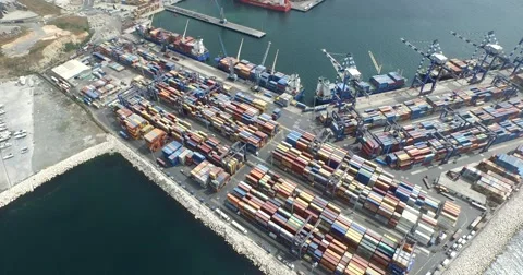 Cargo shipping in seaport 動画素材 56609668