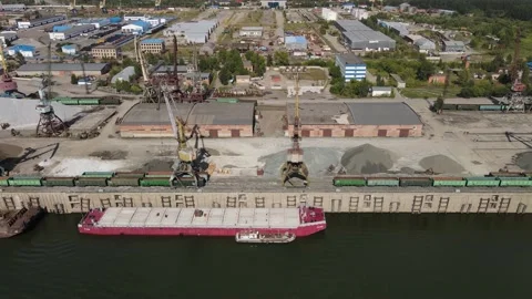 Cargo terminal on Siberian river Видео 137845396