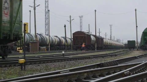 Cargo train cart Stock Footage 33327078