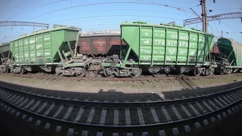 Cargo Train Passing By. Freight Train Stockbeeldmateriaal 84330933