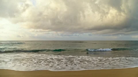 Caribbean sea waves seamless loop on amazing beach. Stock Footage 332039981