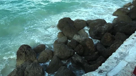 Caribbean Wave Hitting Rocks PAN 스톡 동영상 58846183