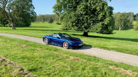 Carnforth, Lancaster, UK. 2025 AUG, 17. Leighton Hall, Porsche car show. Stock-Footage 315004174
